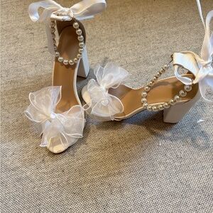 Elegant White Pearl-Embellished Women's Heels